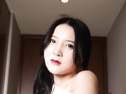 美女模特被色魔摄影师诱惑开房打炮私拍流出