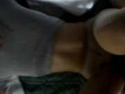 身材性感的小妞穿开档丝袜女