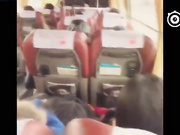 骚女长途汽车自拍